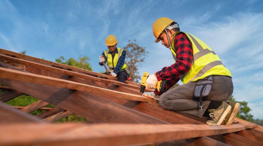 Professional Flat Roofing Installation services in Fort Atkinson, IA